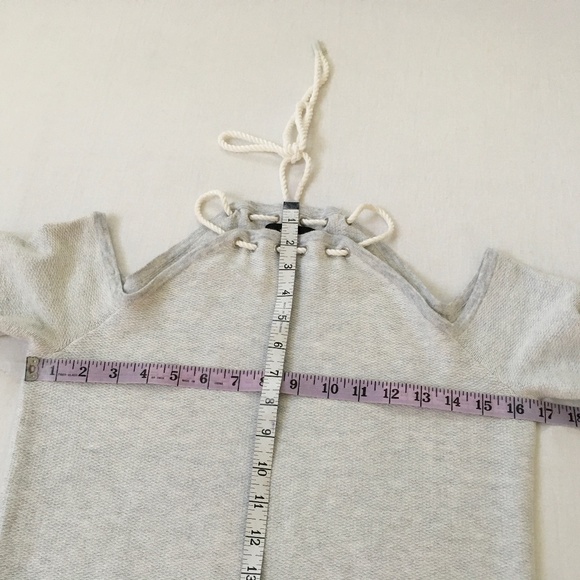 NWOT INTERMIX Off-Shoulder Rope Tie Sweatshirt Sweater Grey Small/Petite - Picture 9 of 13